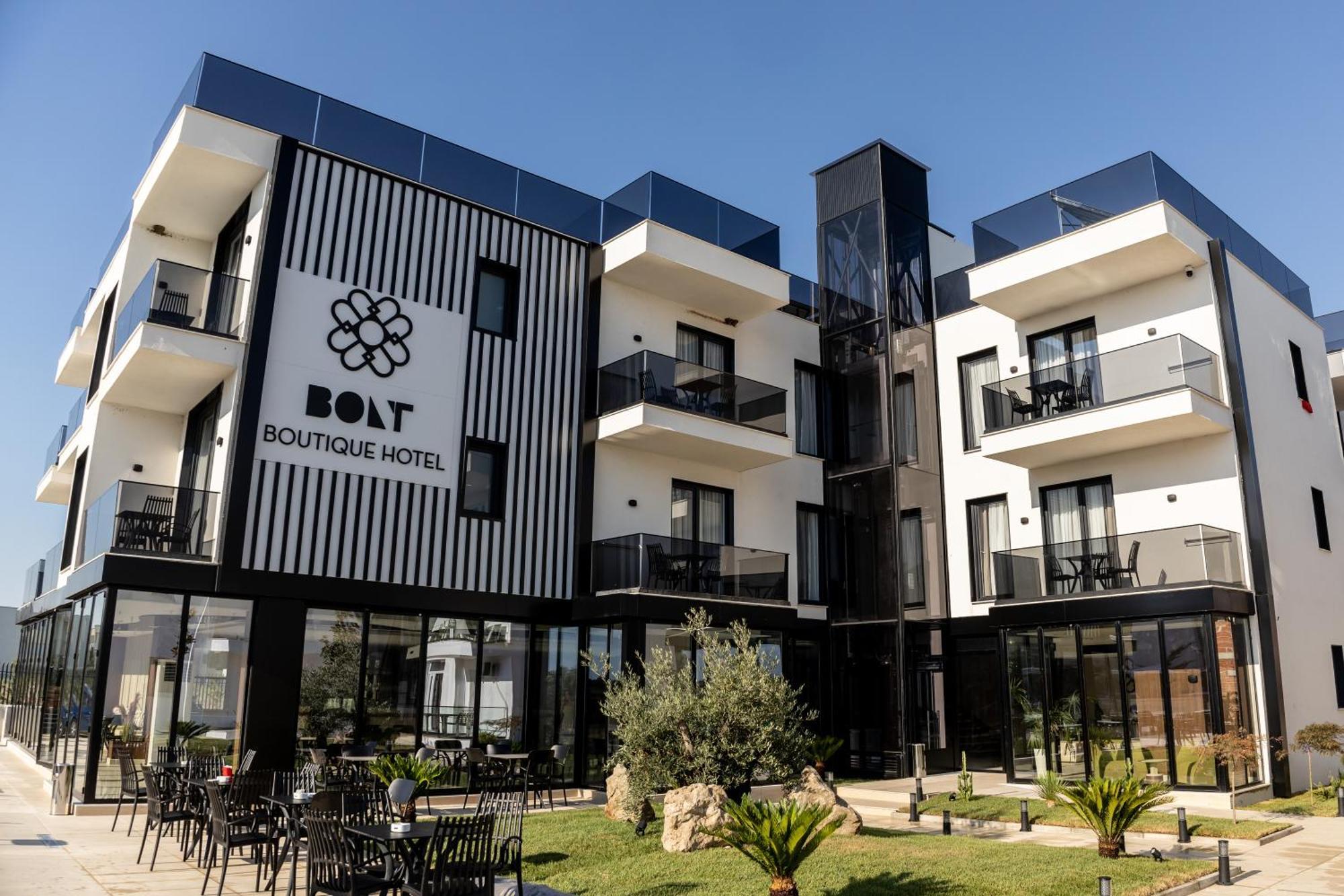 Bolt Boutique Hotel Lezhe Exterior photo
